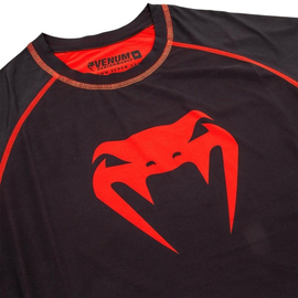 Компресійна футболка Venum Contender 3.0 Compression T-shirt Short Sleeves Black/Red, Фото № 5