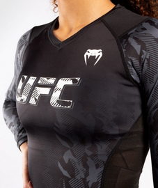 Жіночий рашгард Venum Official UFC Fight Week Black, Фото № 3