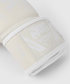 Боксерские перчатки Venum Elite Boxing Gloves White Ivory, Фото № 4