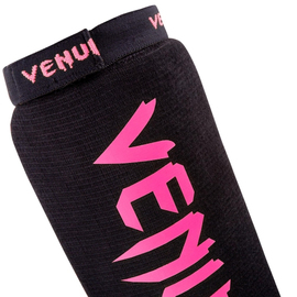 Захист гомілкостопу Venum Kontact Shinguards Cotton Neo Pink, Фото № 5