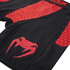 Компресійні шорти Venum Absolute Compression Shorts Red Devil, Фото № 10