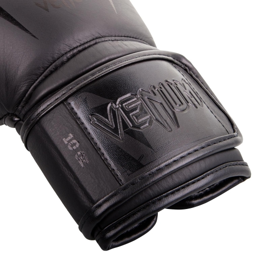 Боксерские перчатки Venum Giant 3.0 Boxing Gloves Black Black цена