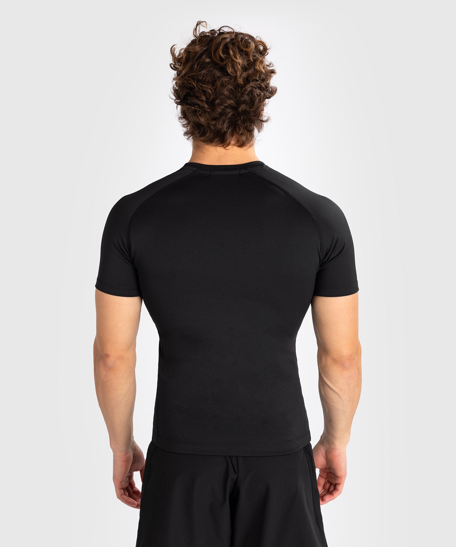 Venum Contender Short Sleeve Rashguard Black buy