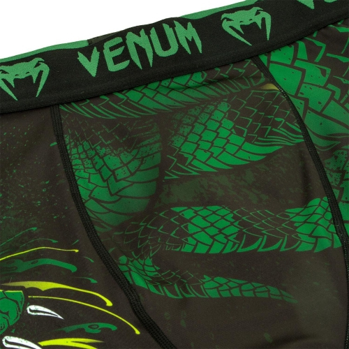 Компрессионные шорты Venum Green Viper Compression Shorts Black Green оригінал