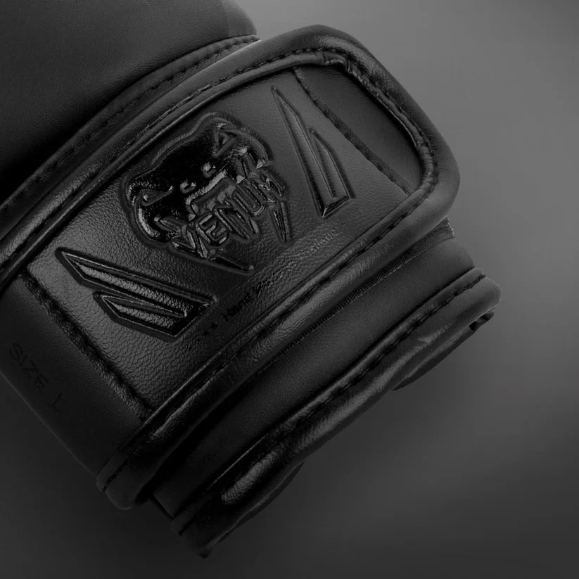 Боксерські рукавиці для дітей Venum Elite Boxing Gloves Kids Matte Black фото
