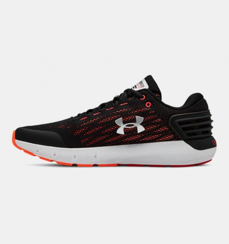 Бігові кросівки Under Armour Charged Rogue Black Orange купити