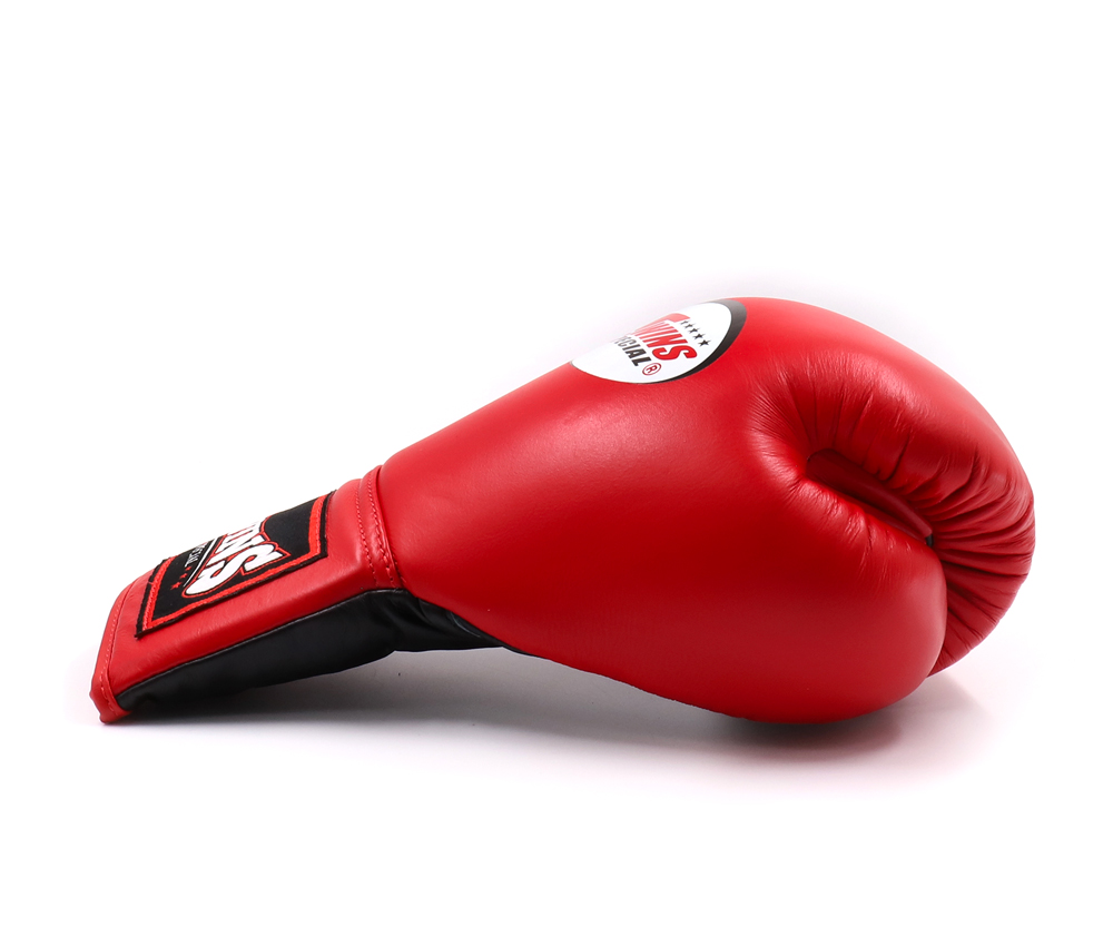 Боксерские перчатки Twins Lace Up Boxing Gloves BGLL1 Red Black цена