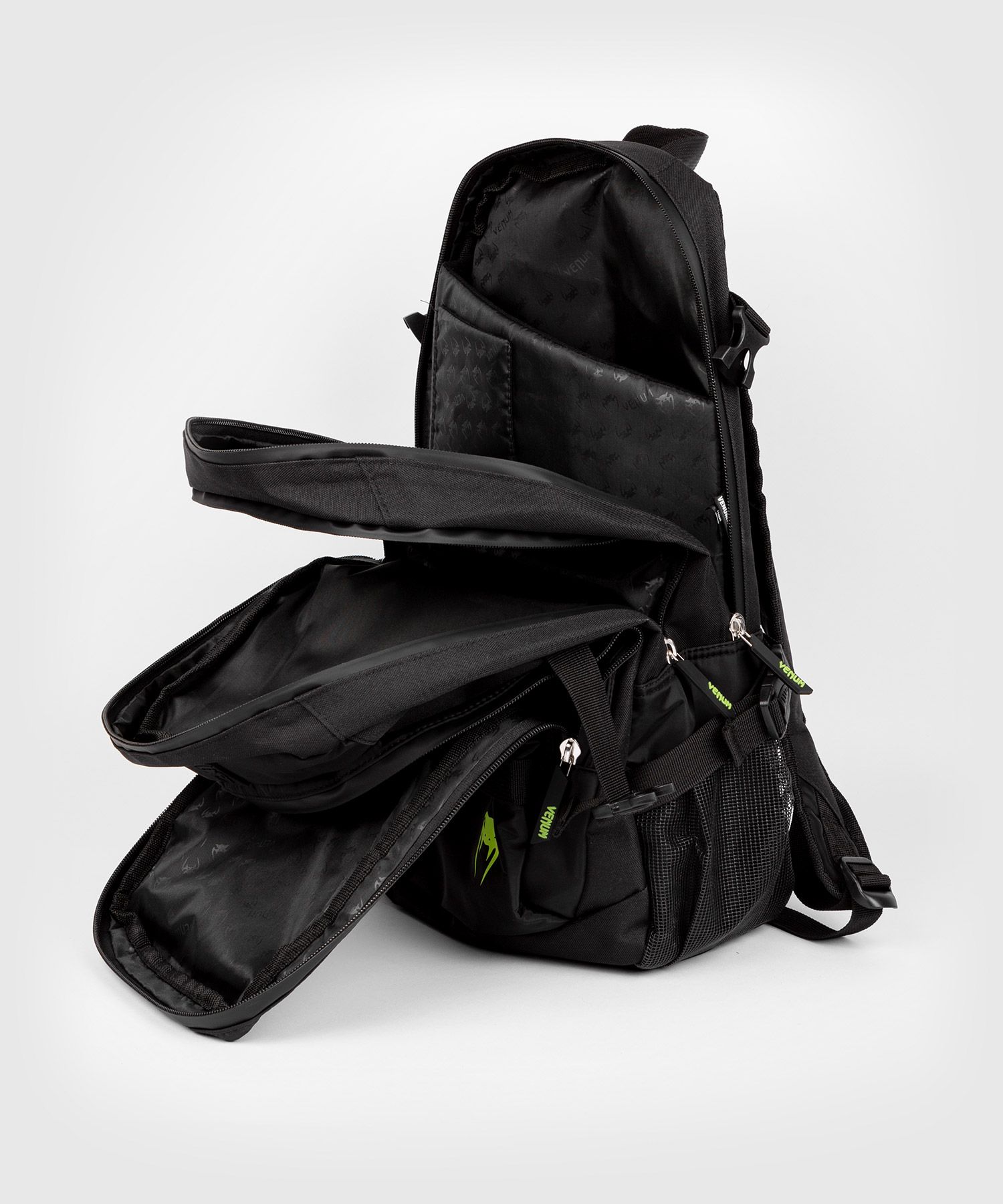 Рюкзак Venum Stripes BackPack Black розмір