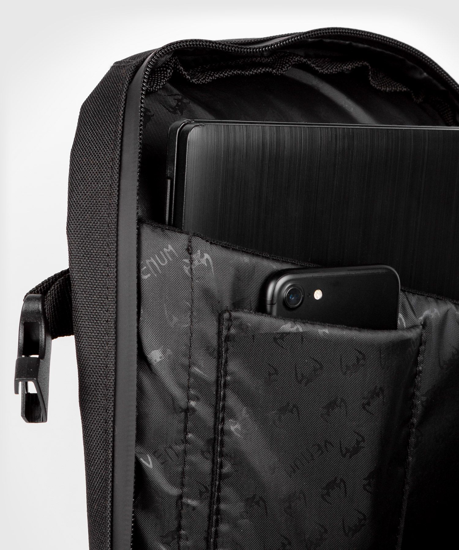 Рюкзак Venum Stripes BackPack Black де купити