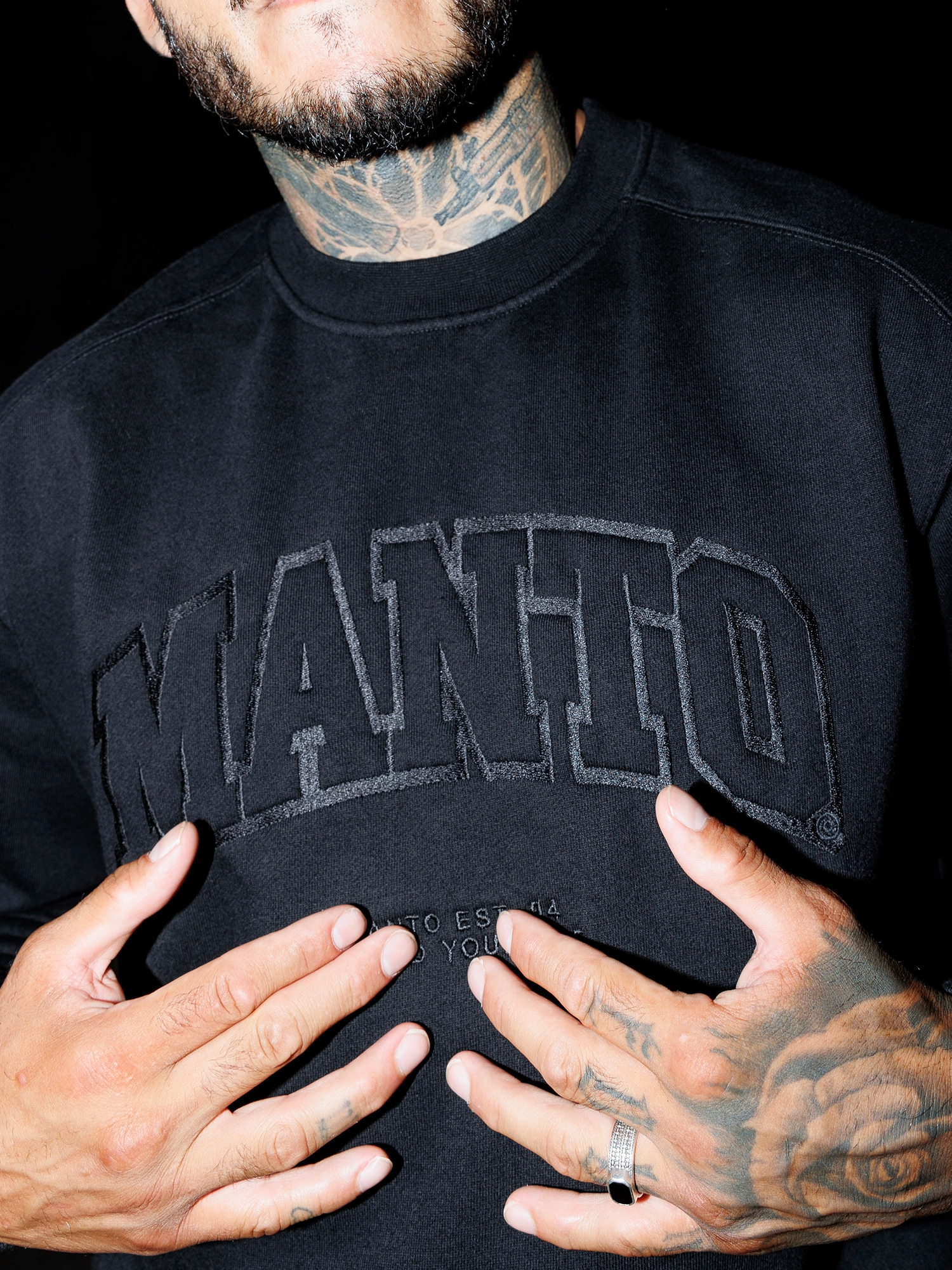 Sweatshirt MANTO Crewneck Varsity Black price