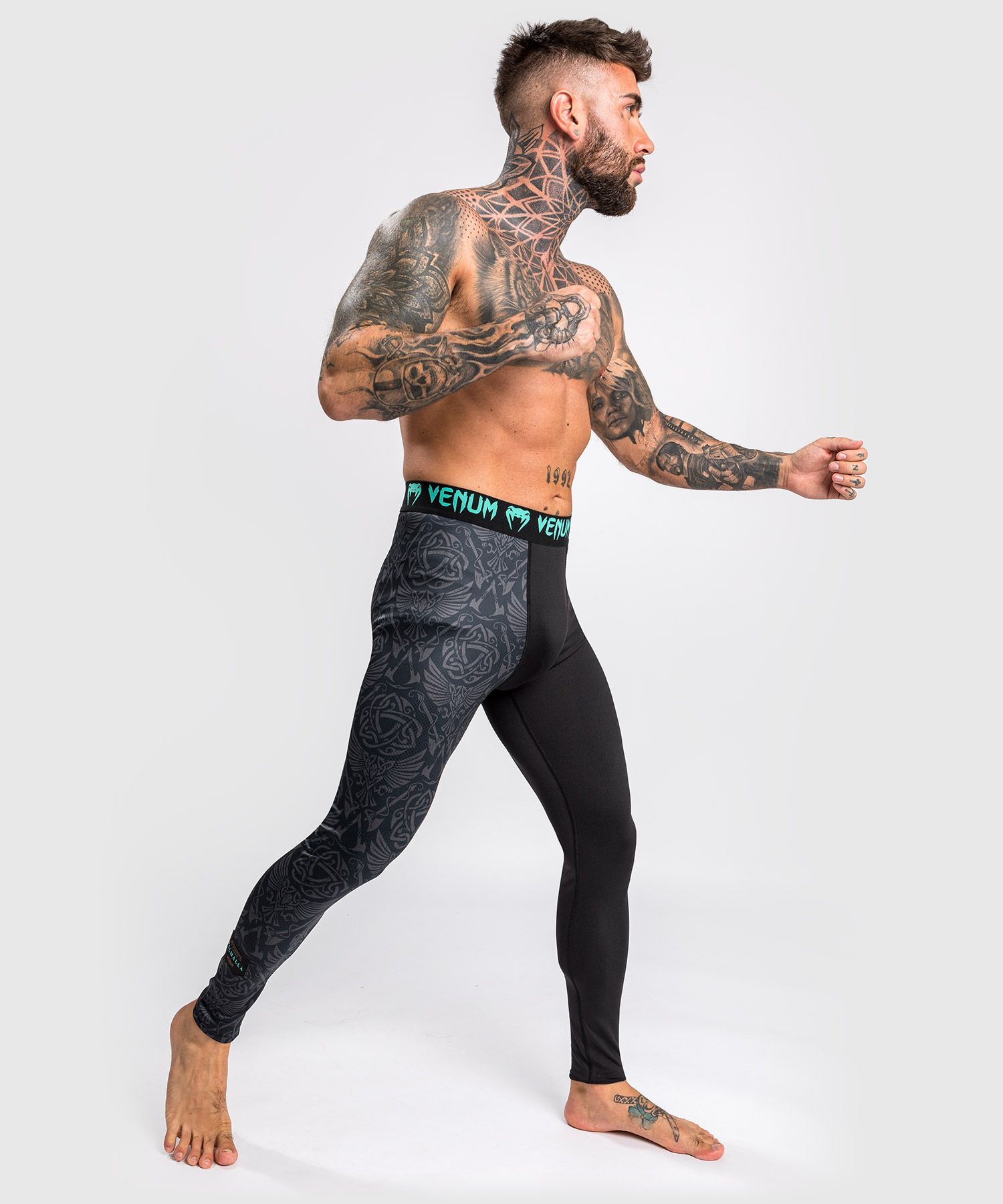 Компрессионные штаны Venum Assassins Creed Reloaded Spats Black фото