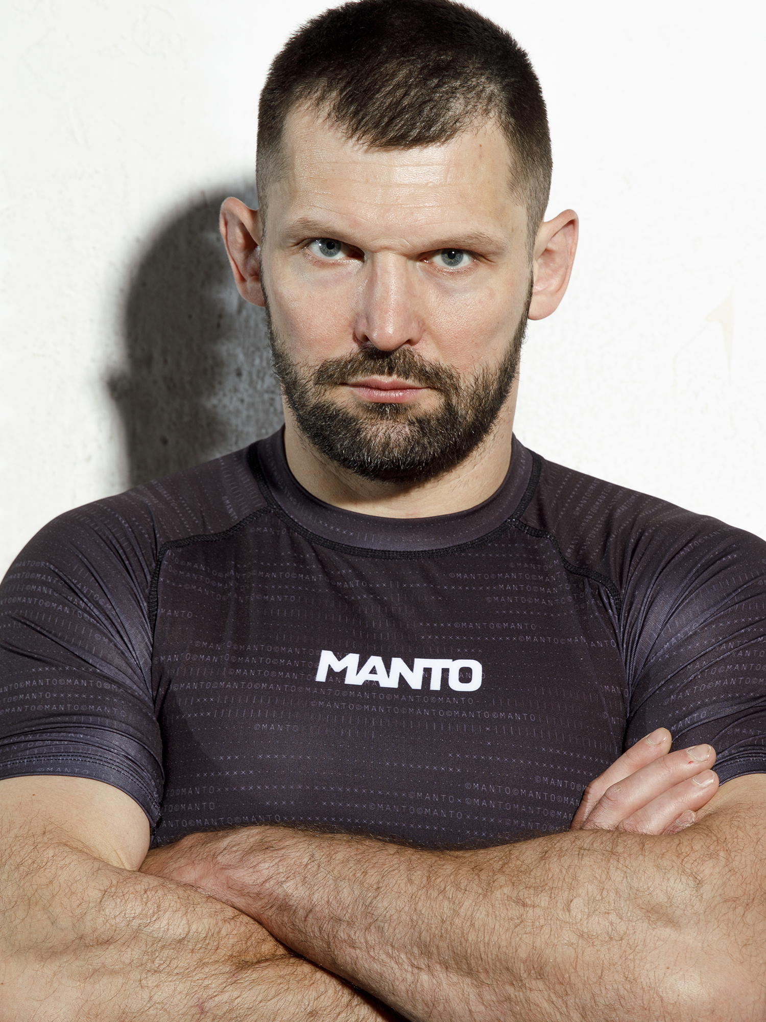 Рашгард MANTO Overload Short Sleeve где купить