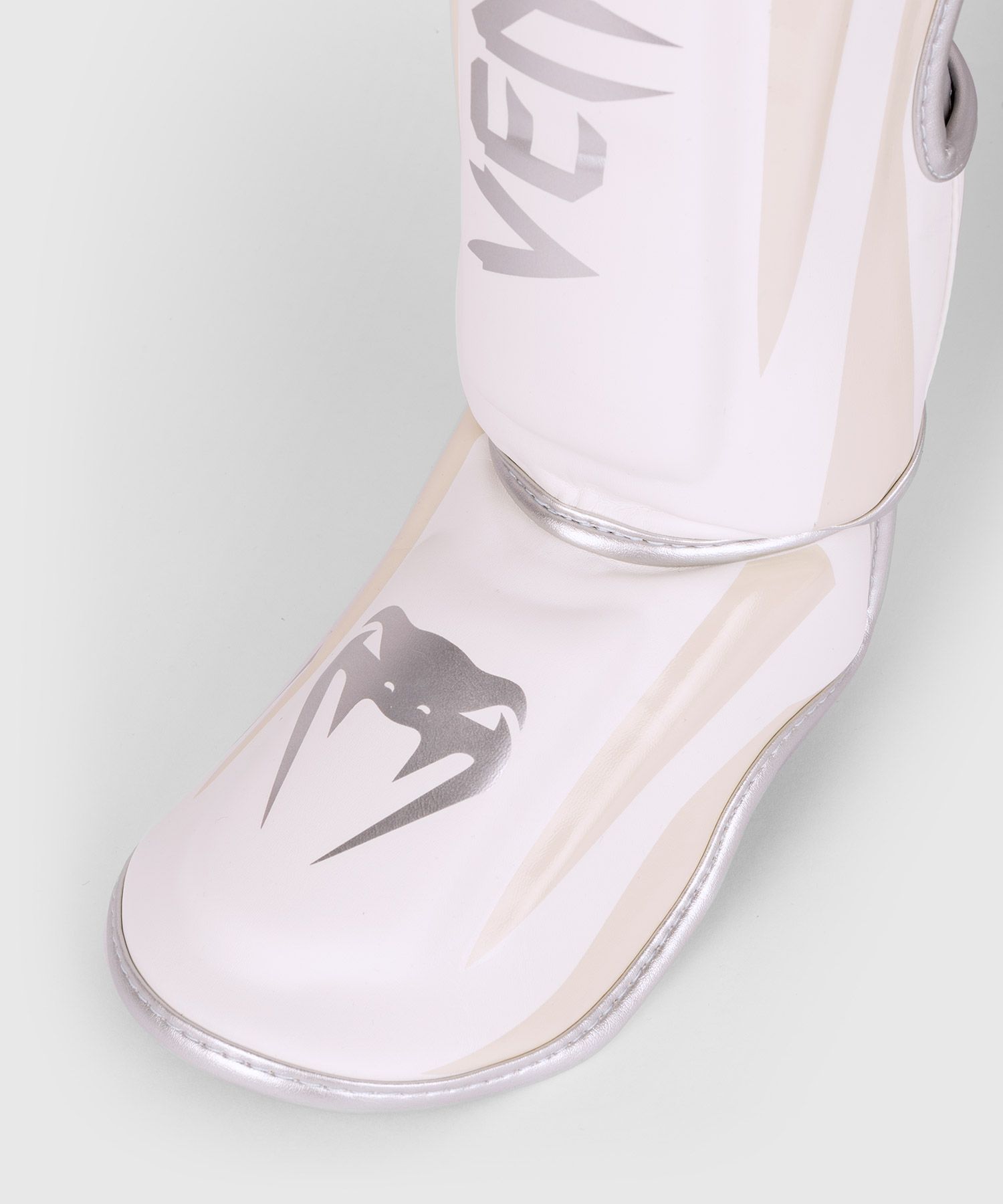 Защита голени Venum Elite Standup Shinguards White Silver Pink фото