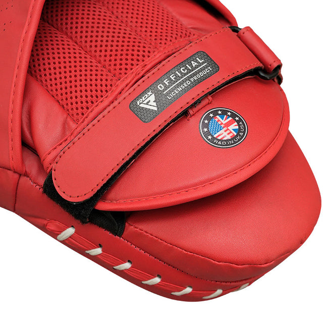 Лапи RDX Focus Pad Aura Plus T-17 Red фото