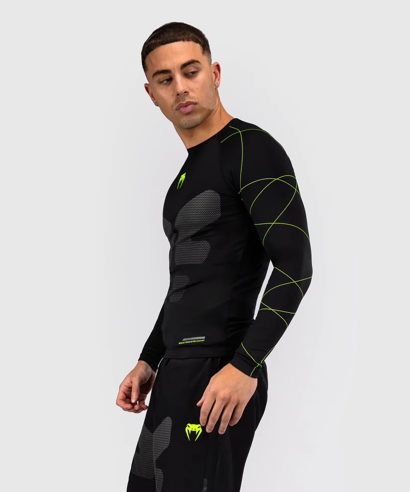 Venum Training Camp 4.0 Long Sleeve Rashguard - Black/Neon Green price