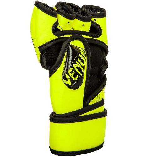 Перчатки Venum Undisputed 2.0 MMA Gloves - Semi Leather Yellow фото