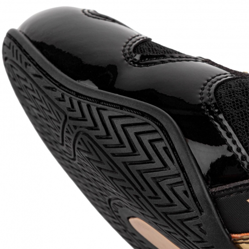 Боксерки Venum Giant Low Boxing Shoes Black Gold розмір