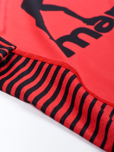 Rashguard MANTO Rashguard Logo Red size