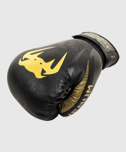 Боксерские перчатки Venum Impact Boxing Gloves Gold Black размер