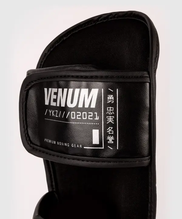 Shin guards for children Venum YKZ21 Shin Guards For Kids Black White price