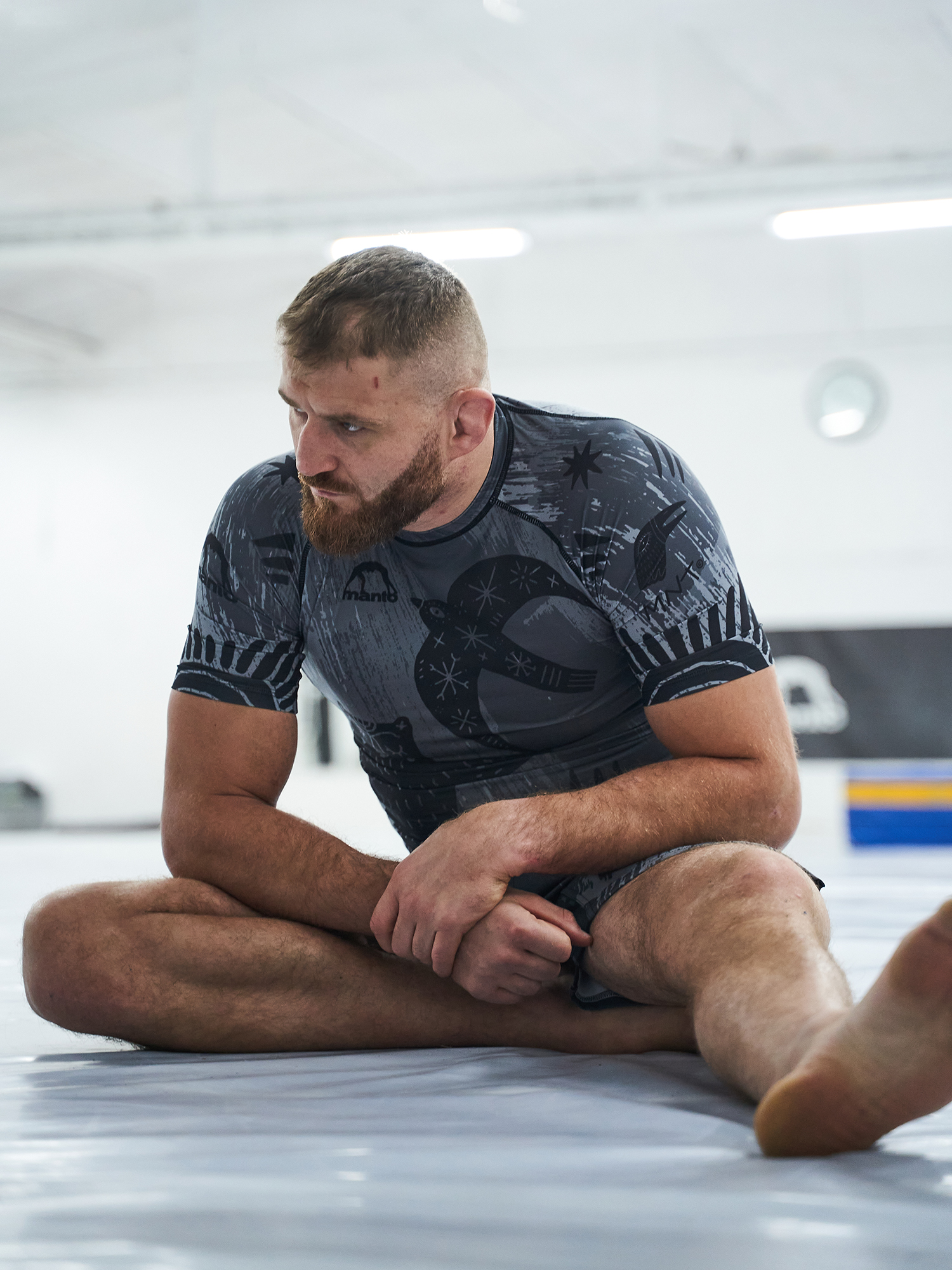 Рашгард з коротким рукавом MANTO Livings Grey ціна