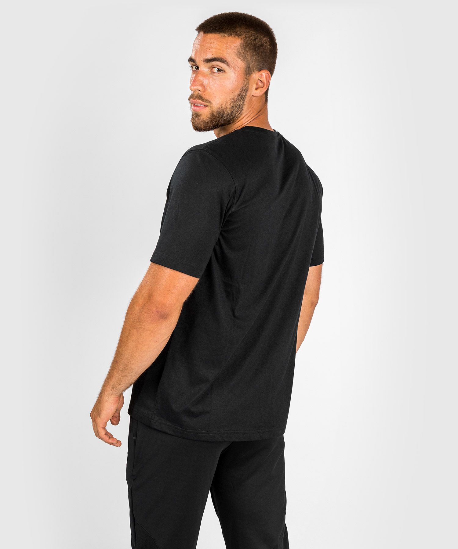 Футболка Venum UFC Fight Night 2.0 Mens T-shirt Champion фото