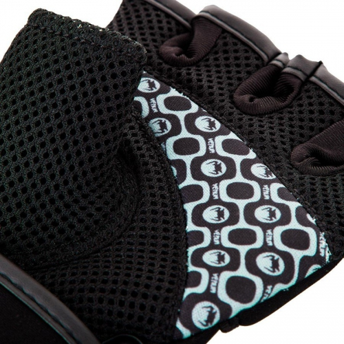 Venum Essential Body Combat Gloves quick bandages original