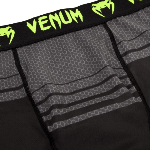 Компресійні шорти Venum Technical 2.0 Compression Shorts Black Yellow оригінал
