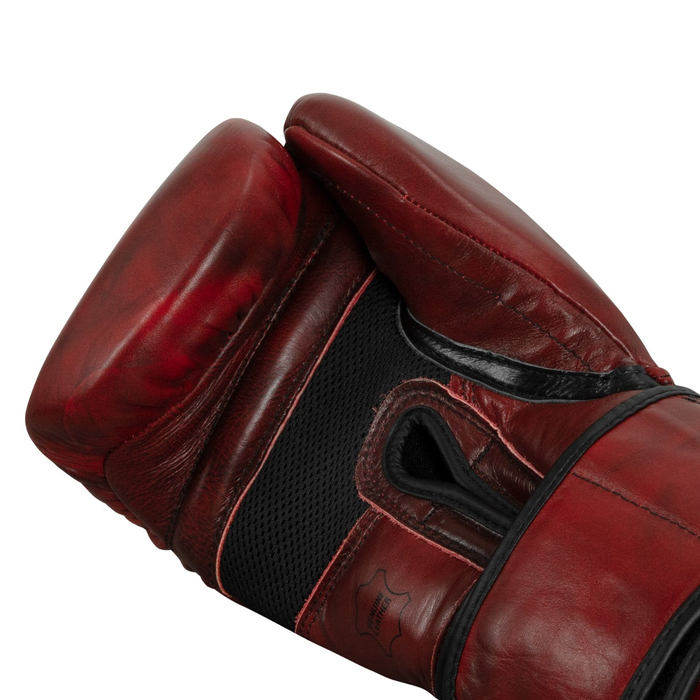 Снарядные перчатки TIitle Boxing Blood Red Leather Bag Gloves фото