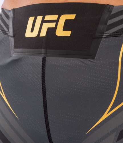 Женские шорты Venum Authentic UFC FightNight Short Tudo Black Gold оригинал