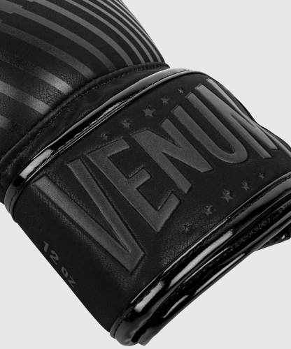 Боксерские перчатки Venum Plasma Boxing Gloves Black Black оригинал