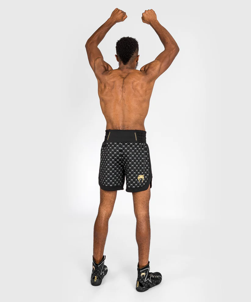 Боксерские шорты Venum Monogram Boxing Short - Black  цена