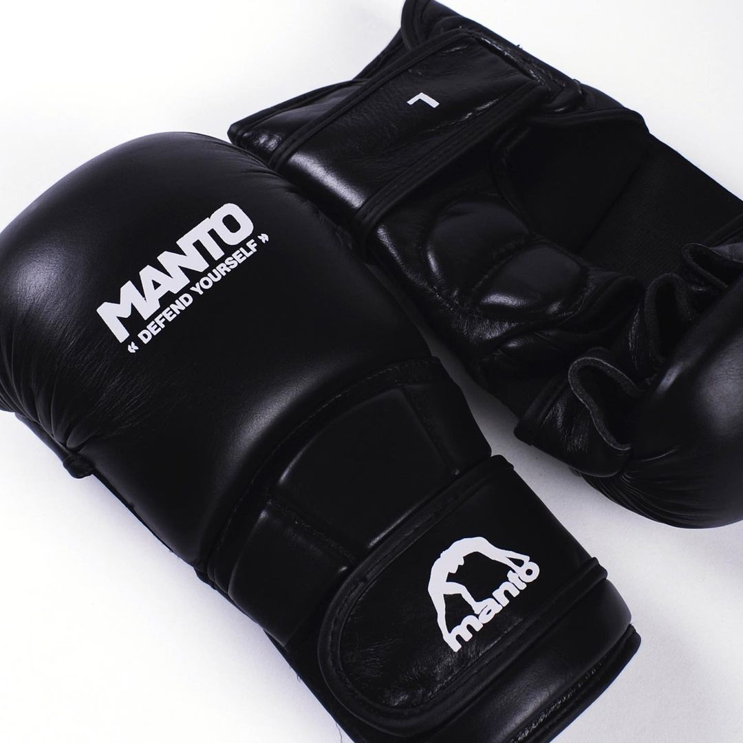 Рукавиці для MMA MANTO Shooter Gloves PRO Black White купити