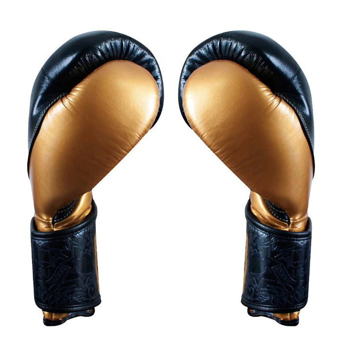 Боксерские перчатки Cleto Reyes High Precision Leather Training Gloves Black Gold купить