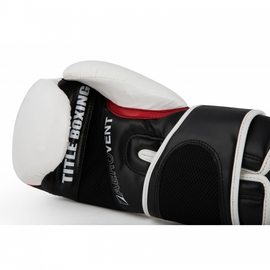 Боксерские перчатки TITLE Infused Foam Amaze Boxing Gloves White, Фото № 3