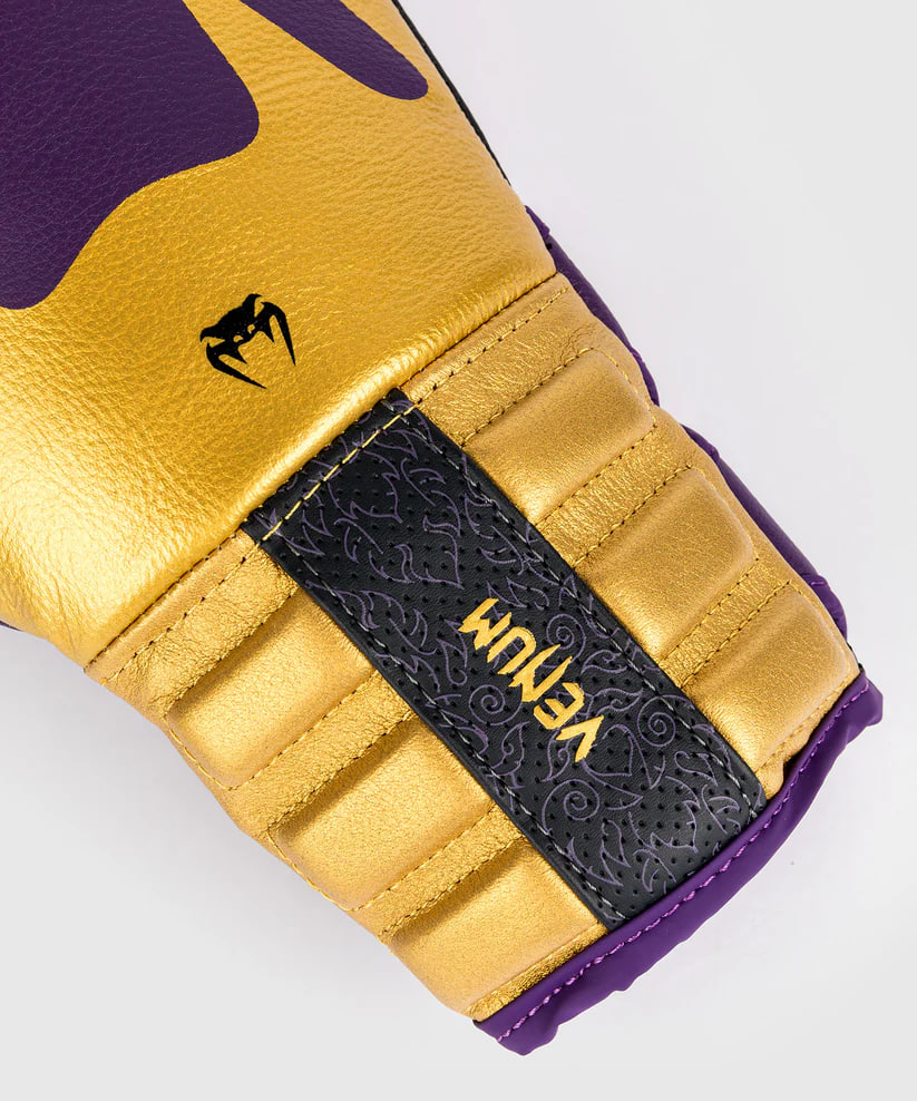 Боксерські рукавиці Venum Reverso Boxing Gloves - Dark Purple/Gold оригінал
