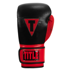 Боксерские перчатки Title Boxing All Heart Bag Gloves 2.0 Black Red, Фото № 2