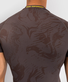 Рашгард UFC Venum FIGHT WEEK 4.0 Mens Short Sleeve Rashguards Dark Brown фото