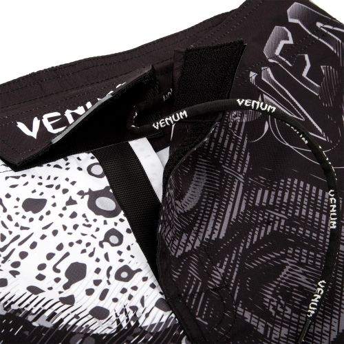 MMA shorts Venum Santa Muerte 3.0 Fightshorts Black White original