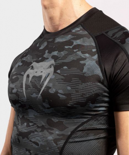 Venum Defender Rashguard Short Sleeves Dark Camo photo