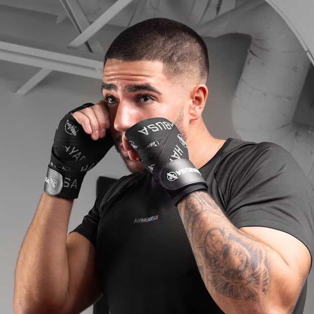 Hayabusa Deluxe Hand Wraps Black original