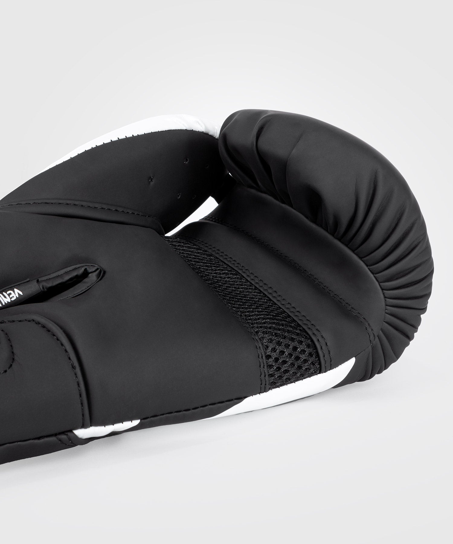 Venum Challenger 4.0 Boxing Gloves Black White original