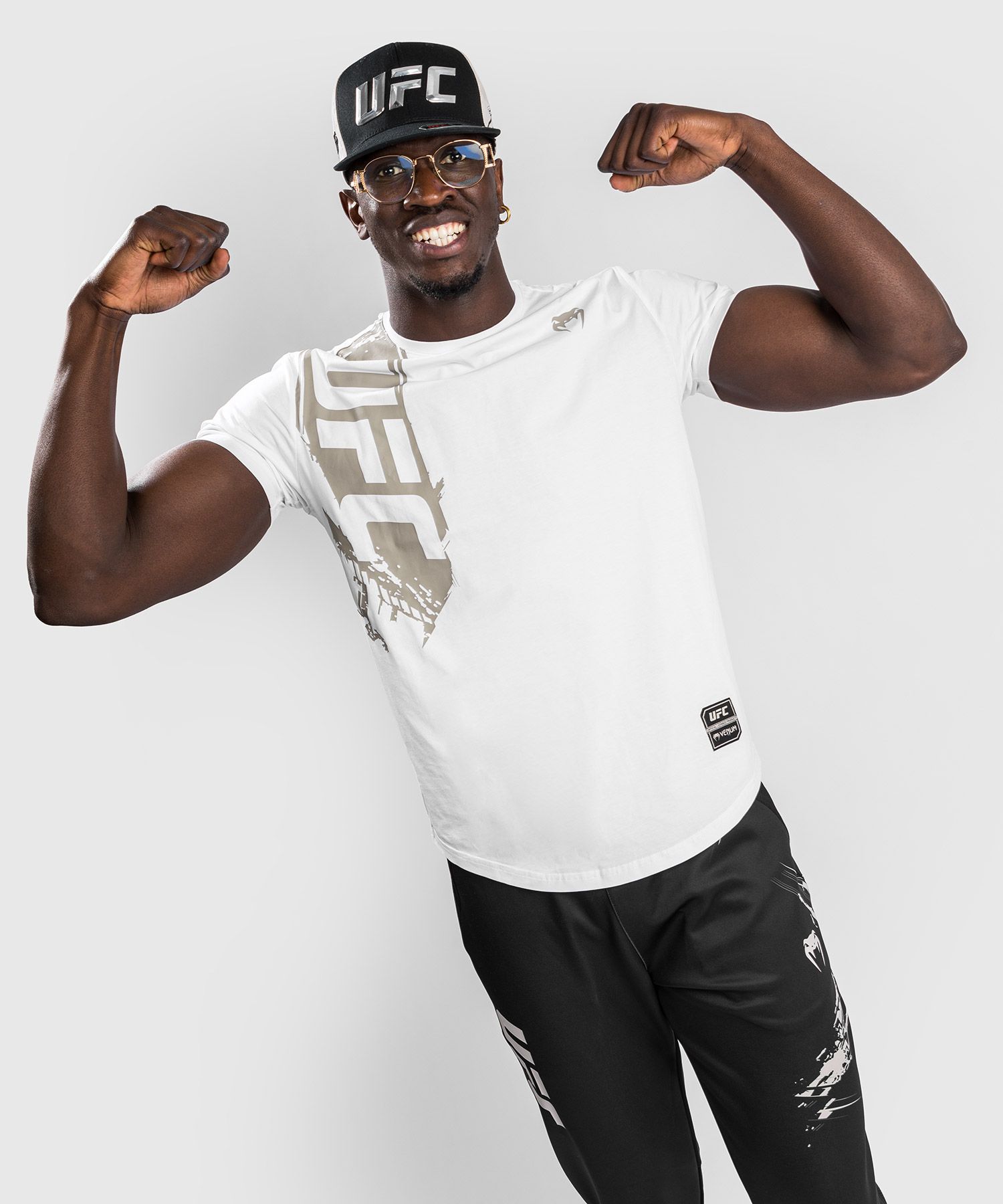 Футболка Venum UFC Authentic Fight Week Men’s 2.0 White купить