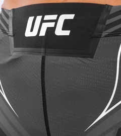 Женские шорты Venum Authentic UFC FightNight Short Tudo Black, Фото № 6
