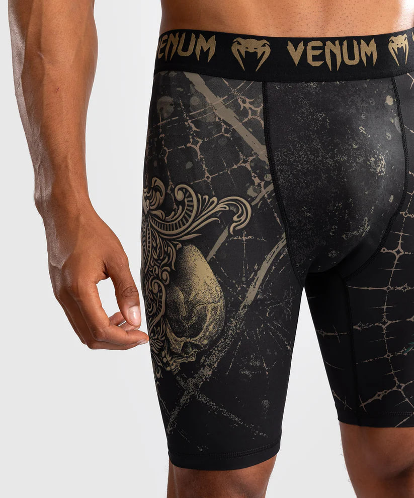 Компрессионные шорты Venum Santa Muerte 5.0 Men’s Vale Tudo Shorts Deep Black Gold оригинал