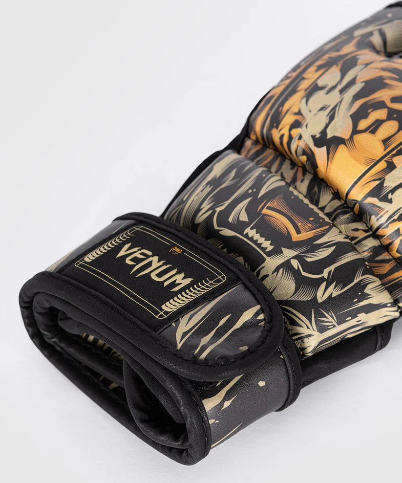 Перчатки для MMA Venum Tiger MMA Gloves Black Neon Orange фото