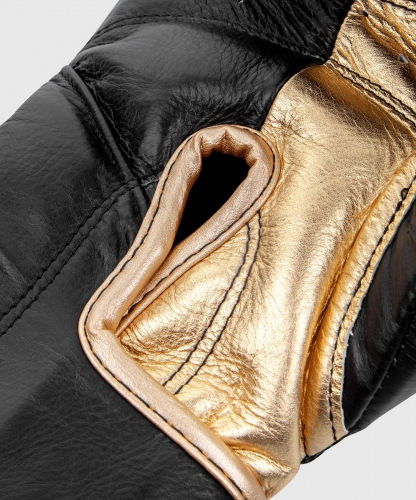 Боксерсьі рукавиці Venum Giant 2.0 Pro Velcro Nappa Leather Black Gold де купити