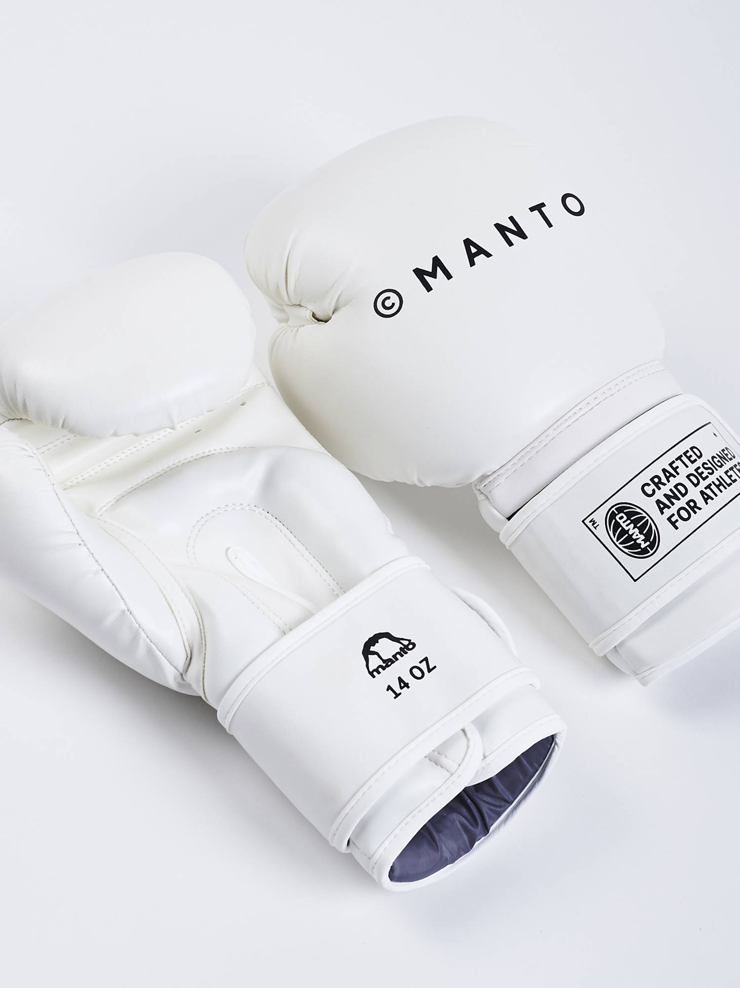 Боксерські рукавиці MANTO Boxing Gloves Impact White купити