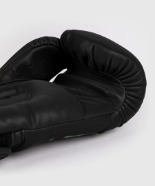 Venum Training Camp 4.0 Boxing Gloves - Black/Neon Green size