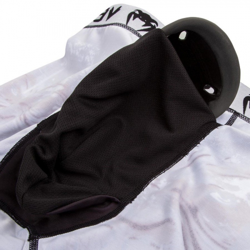 Компресійні шорти Venum Gorilla Vale Tudo Shorts Black де купити